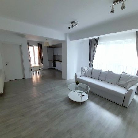 Santorini Residence Apartment Otopeni Esterno foto